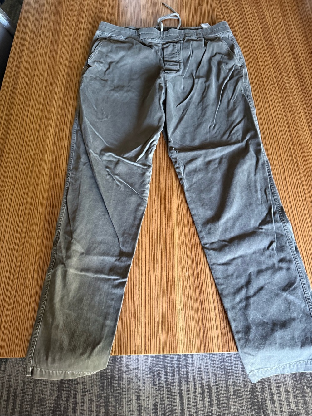 James Perse size 3 Casual Drawstring Waist Olive Green Pants